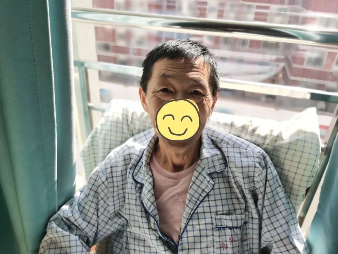 Mr Chen during his recovery after treatment.